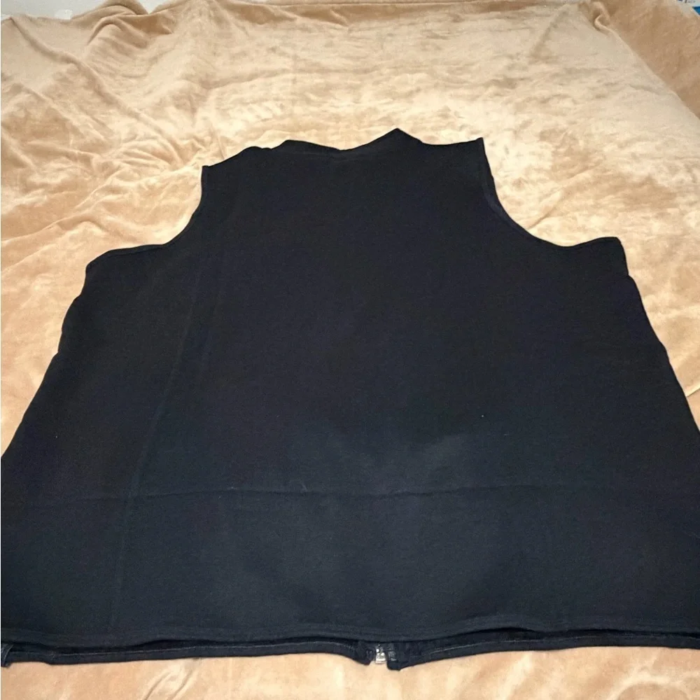Tasc Performance Bamboo Black Sleeveless Zip Front Vest Men’s XL